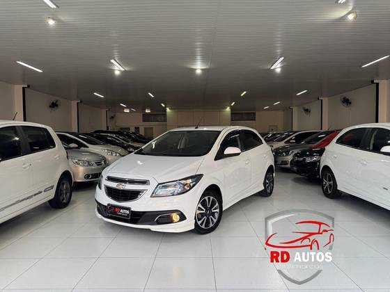 CHEVROLET ONIX 1.4 MPFI LTZ 8V FLEX 4P AUTOMÁTICO